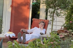 1023-08-19 Christine entspannt